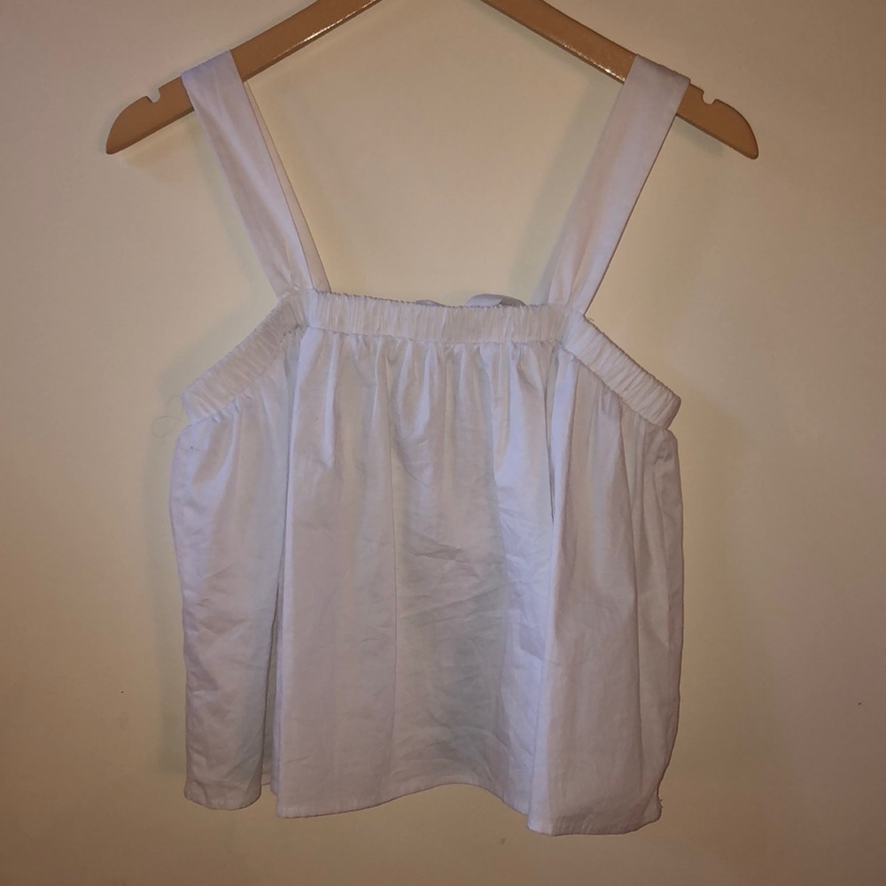 white tank